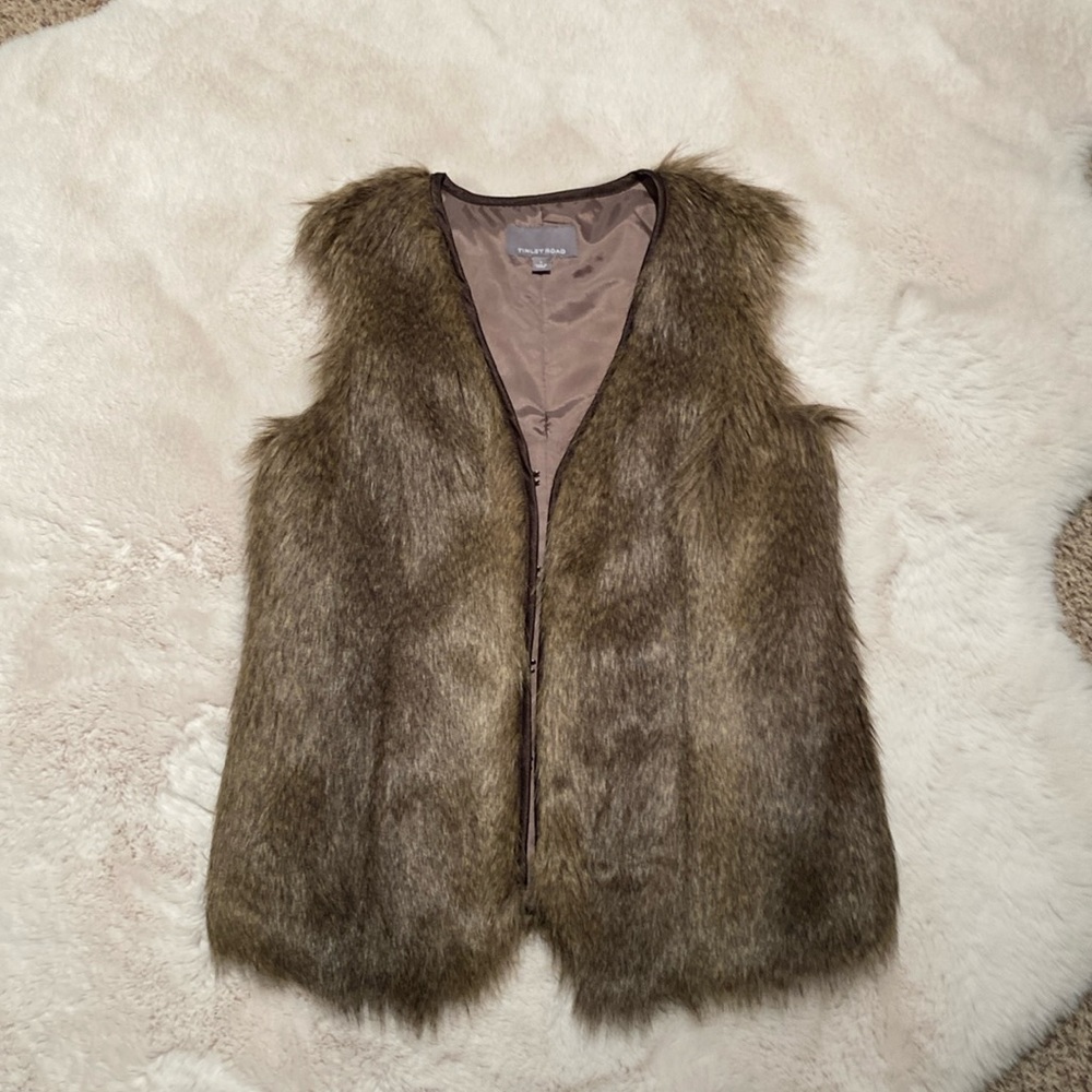 Tinley Road faux fur vest.